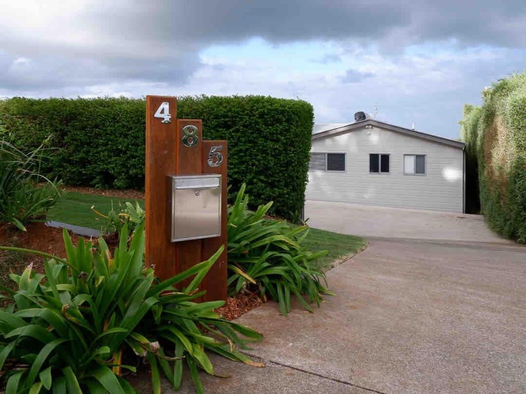 Flaxton Garden Home With Spectacular Coastal Views モントビル エクステリア 写真