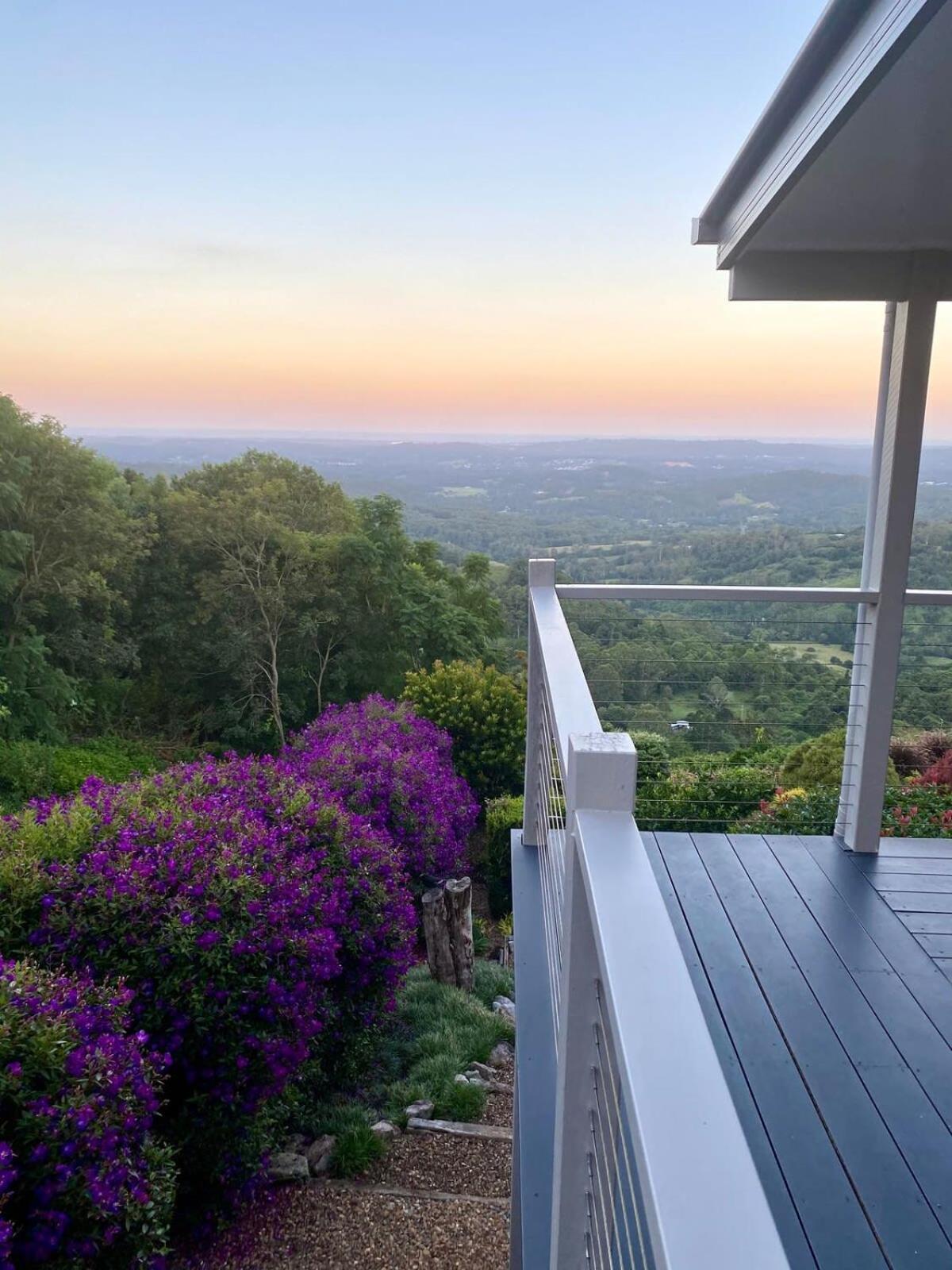 Flaxton Garden Home With Spectacular Coastal Views モントビル エクステリア 写真