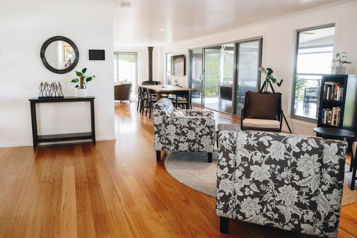 Flaxton Garden Home With Spectacular Coastal Views モントビル エクステリア 写真